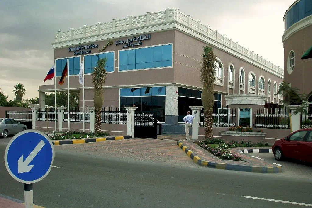 Отель Sharjah Premiere Hotel.